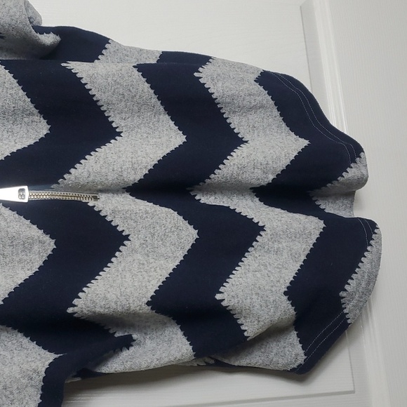 Suzy Shier Dolman Sleeve Sweater Top Chevron Pattern Size Small - Picture 4 of 10